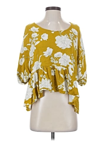 Louna 3/4 Sleeve Blouse (view 1)