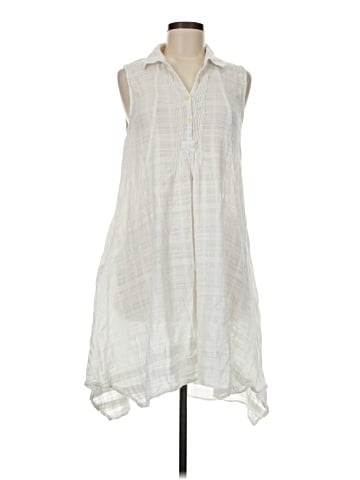 Isabella Sinclair Casual Dress (view 1)