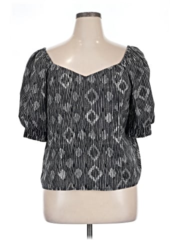 a.n.a. A New Approach Short Sleeve Blouse (view 1)