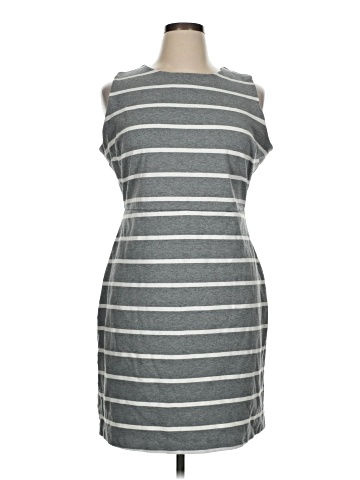Old Navy Casual Dress (view 1)