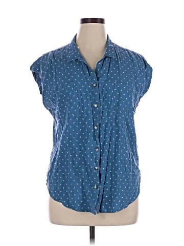 Jachs Girlfriend Sleeveless Button-Down Shirt (view 1)
