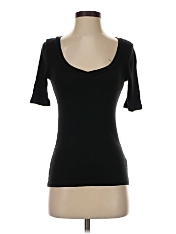 Gap Outlet Short Sleeve T-Shirt (view 1)