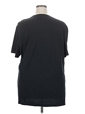 Nike Short Sleeve T-Shirt (view 2)