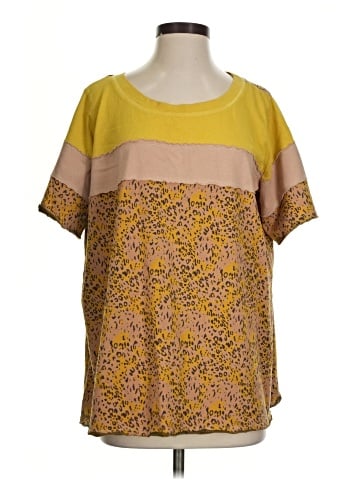 Easel Short Sleeve Top (view 1)