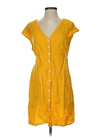 Old Navy Casual Dress (view 1)