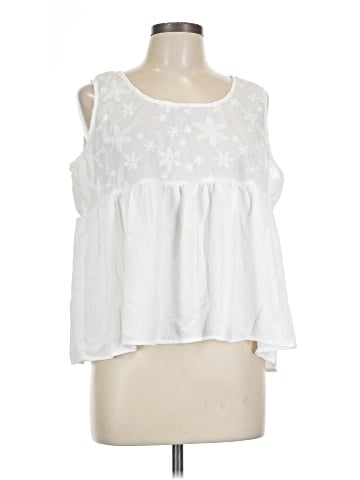 Shein Sleeveless Blouse (view 1)