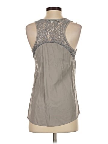 Piperlime Sleeveless Top (view 2)