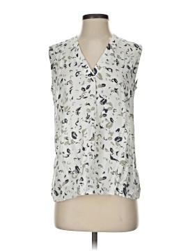 Amour Vert Sleeveless Blouse