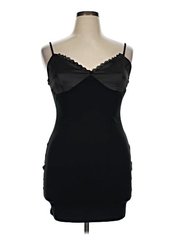 Forever 21 Cocktail Dress (view 1)