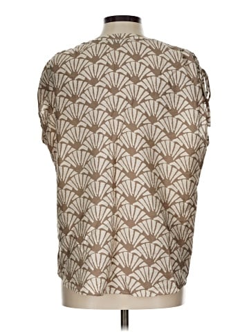 Pleione Short Sleeve Blouse (view 2)