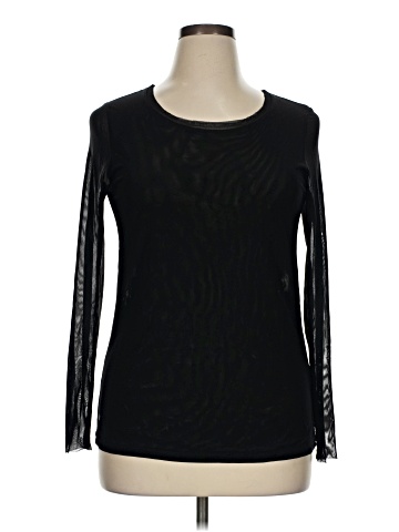 Tema Athletics Long Sleeve T-Shirt (view 1)