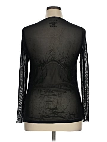 Tema Athletics Long Sleeve T-Shirt (view 2)