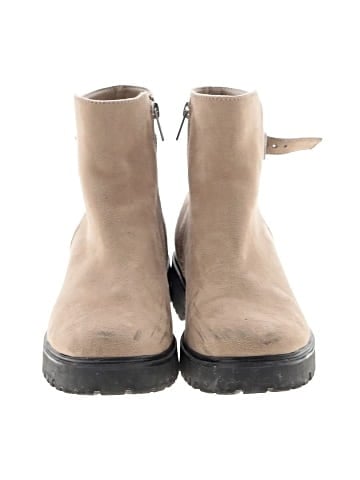 Calvin Klein Ankle Boots (view 2)