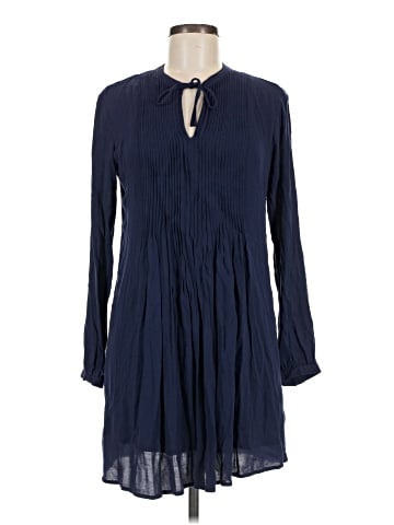 Old Navy Casual Dress (view 1)