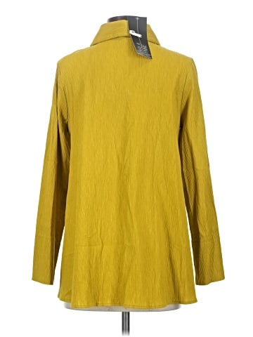 Marla Wynne 3/4 Sleeve Button-Down Shirt (view 2)