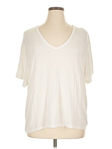 American Eagle Outfitters Short Sleeve T-Shirt (view 1)