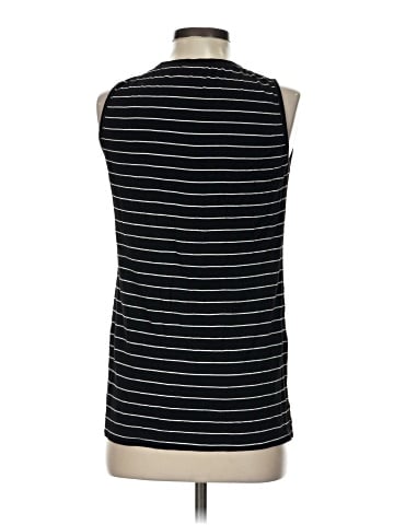 Xieerduo Sleeveless T-Shirt (view 2)