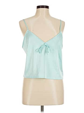 colsie Tank Top (view 1)