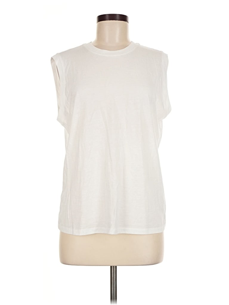Pre-owned Old Navy Sleeveless T-shirt In Ivory
