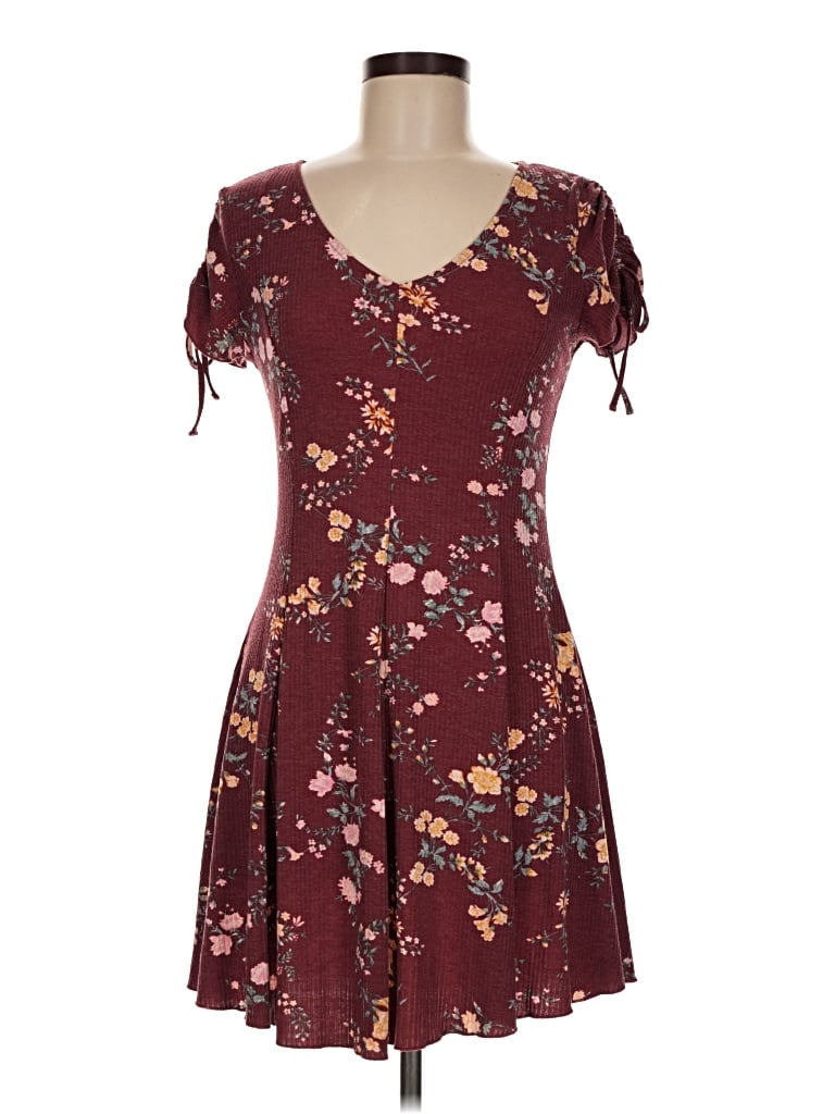 Pre-owned Love, Fire Casual Dress In Burgundy