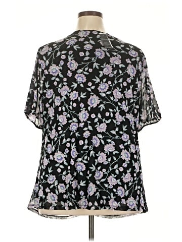Lane Bryant Short Sleeve Blouse (view 2)