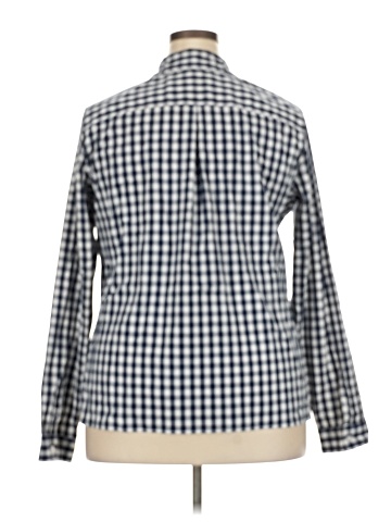 Croft & Barrow Long Sleeve Button-Down Shirt (view 2)