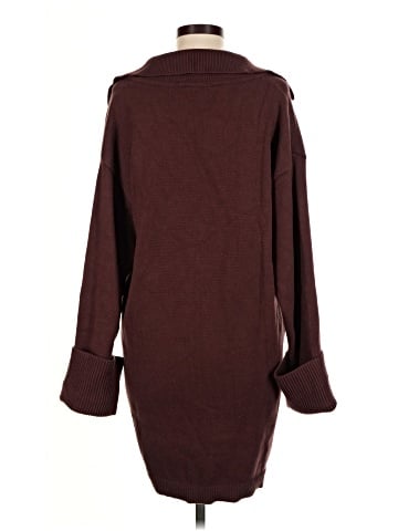 Dee Elly Poncho (view 2)