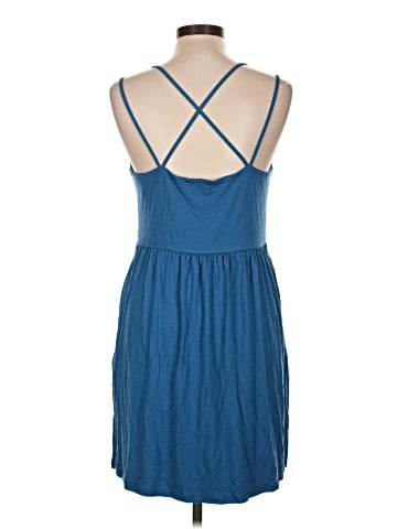 Old Navy Casual Dress (view 2)