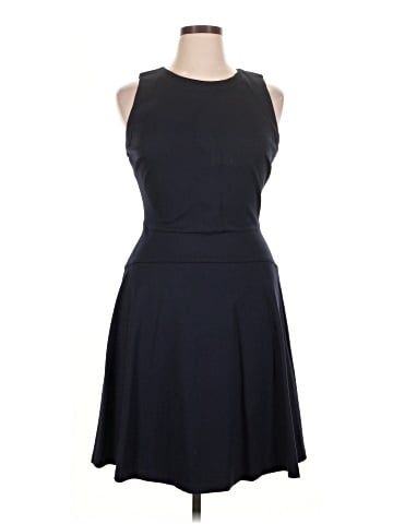 Banana Republic Cocktail Dress (view 1)