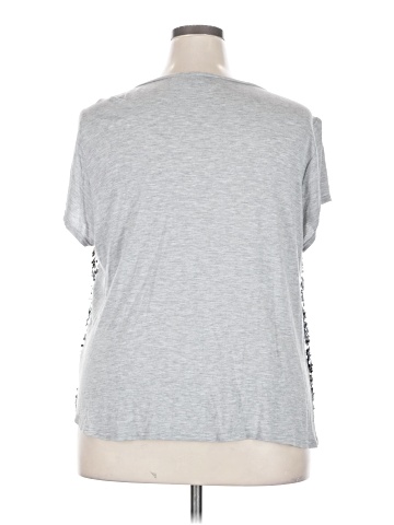 Jennifer Lopez Short Sleeve Top (view 2)