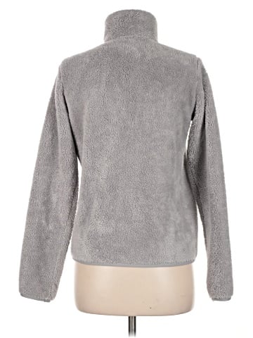 Uniqlo Fleece (view 2)