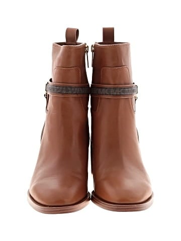 MICHAEL Michael Kors Ankle Boots (view 2)