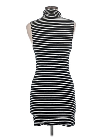 Forever 21 Casual Dress (view 2)