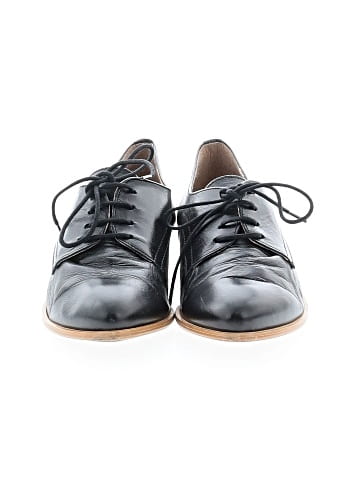 Office Girl Flats (view 2)