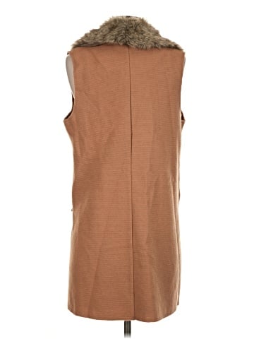 Jolt Faux Fur Vest (view 2)