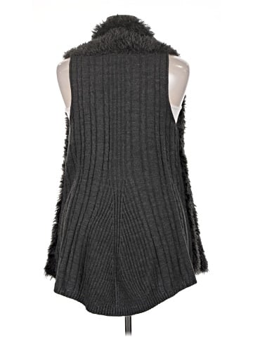 Carol Rose Faux Fur Vest (view 2)