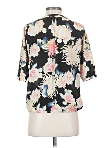 7th Avenue Design Studio New York & Company Short Sleeve Blouse (view 2)
