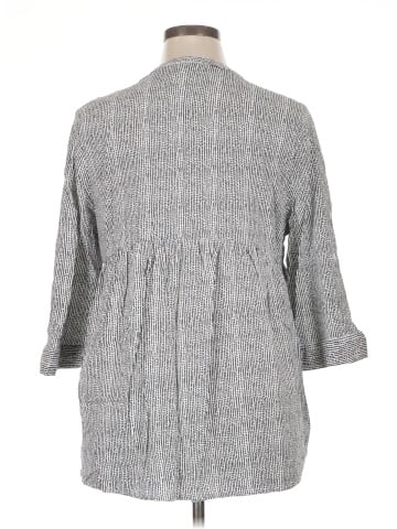 Jones & Co 3/4 Sleeve Button-Down Shirt (view 2)