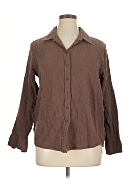 Universal Thread Long Sleeve Button Down Shirt