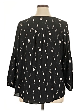 Roz & Ali 3/4 Sleeve Blouse (view 2)