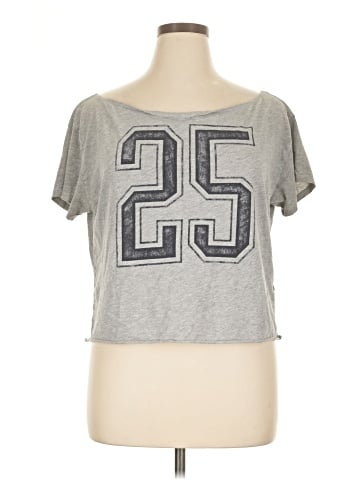 Hollister Short Sleeve T-Shirt (view 1)