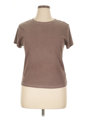 Old Navy Short Sleeve T-Shirt (view 1)