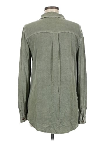 Maurices Long Sleeve Button-Down Shirt (view 2)