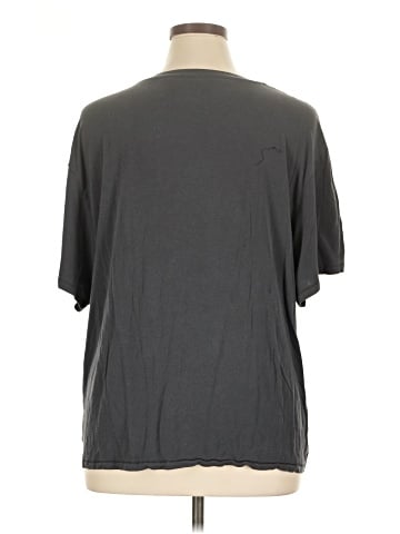 American Eagle Outfitters Short Sleeve T-Shirt (view 2)