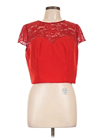 ChiChi London Short Sleeve Top (view 1)