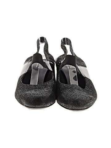 Munro American Heels (view 2)