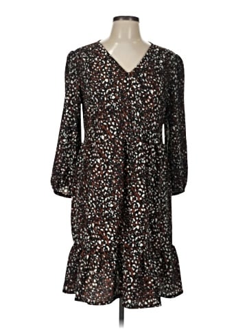 Sandra Darren Casual Dress (view 1)