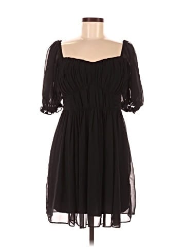 Abercrombie & Fitch Cocktail Dress (view 1)