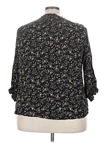 Monday Fun 3/4 Sleeve Blouse (view 2)