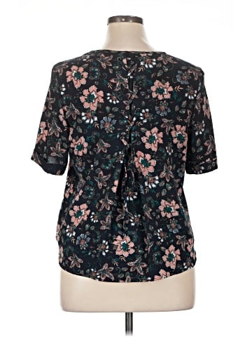 Sweet Rain Short Sleeve Blouse (view 2)